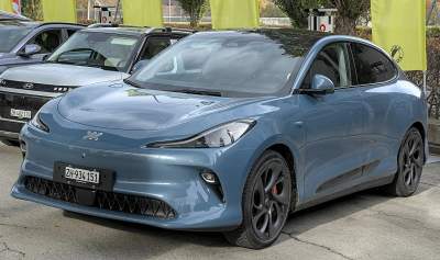 MG IM6 w pierwszym teście: 751 KM, 100 kWh i ładowanie 10–80 proc. w 17 minut