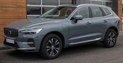 Volvo XC60 plug-in przejedzie na prądzie 200 km. Bateria urosła do 41,2 kWh