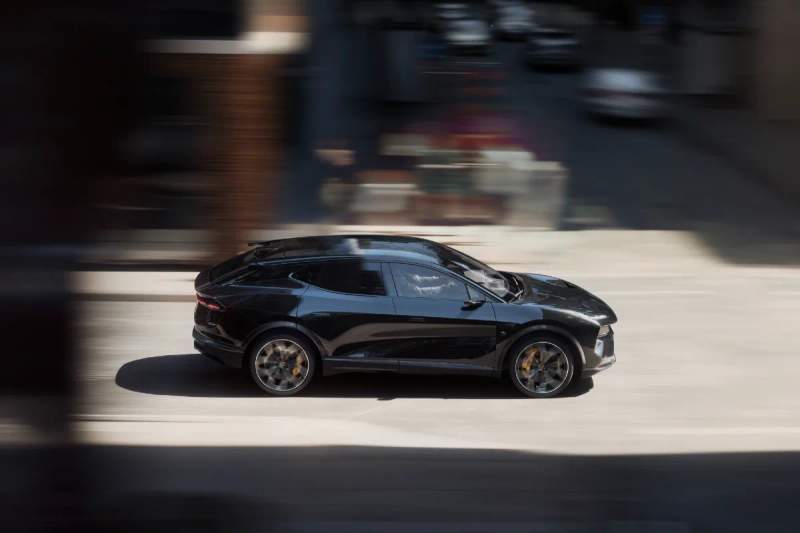 Lotus Eletre — elektryczne SUV